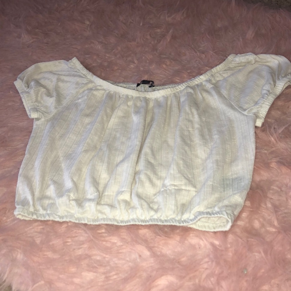 White Crop Top // BUNDLE WITH PINK